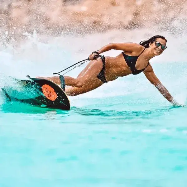 גלשן ממונע - Jetsurf - רשת Kiteboarding Asia (KBA)