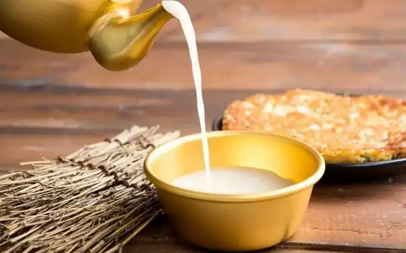 1. כותרת סדנת הכנת יין אורז מסורתי בהוי אן – Traditional Rice Wine Making - תמונה 5