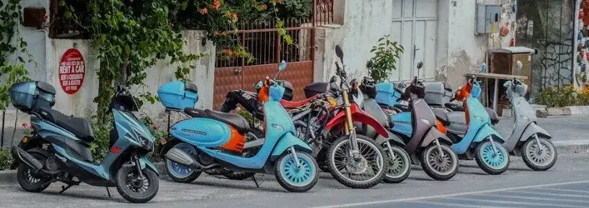 השכרת אופנועים אצל פאשה -Waves co ltd Koh Phangan