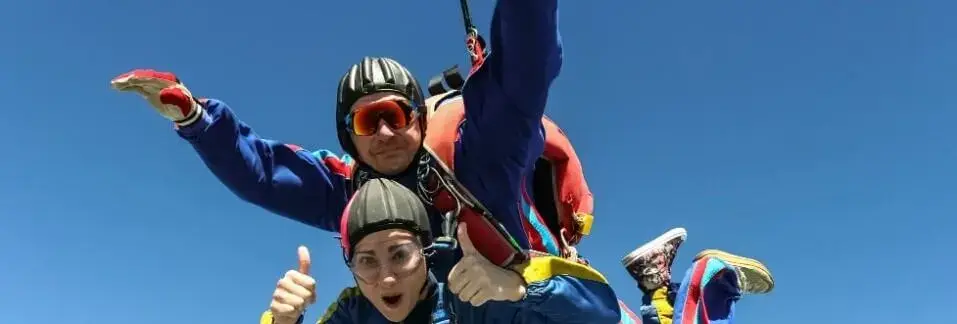 קורס צניחה חופשית מקצועי בצ'יאנג מאי - Israel Skydive Academy