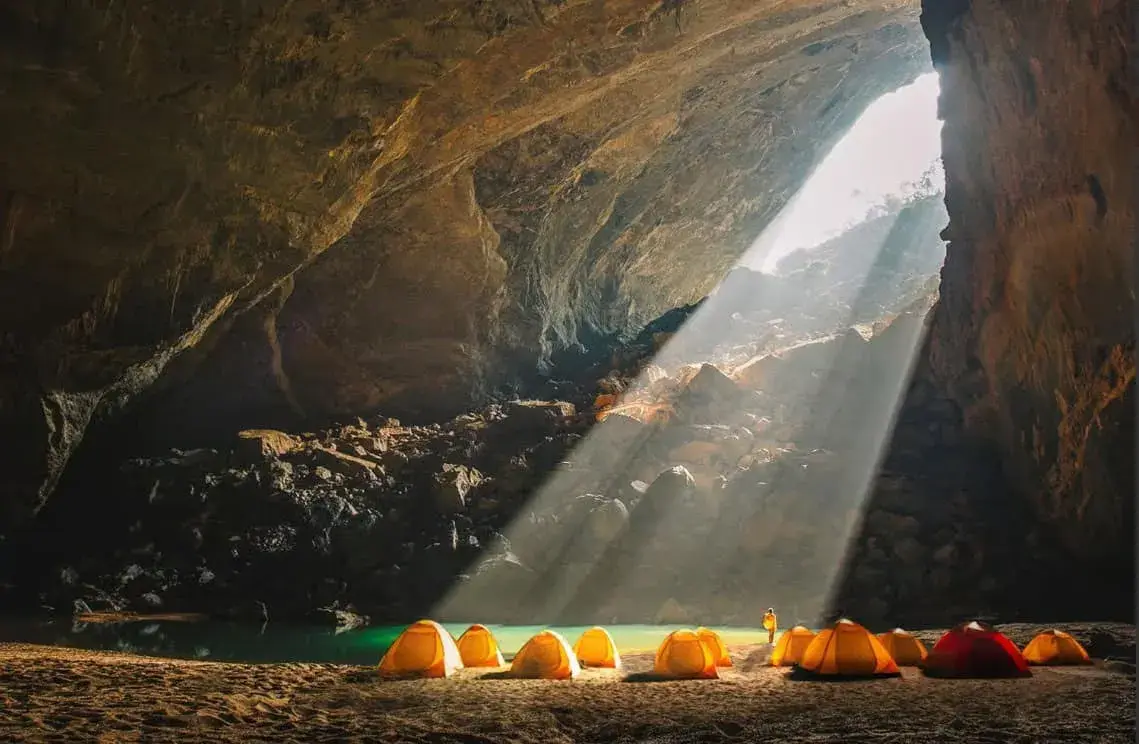 Hang En Cave Adventure