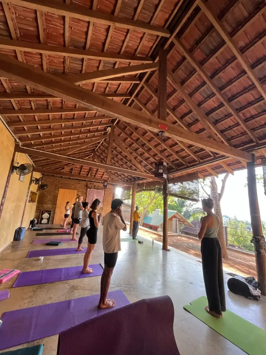יוגה וצ’י־קונג ב־Yoga & Qi Gong in Weligama - תמונה 4