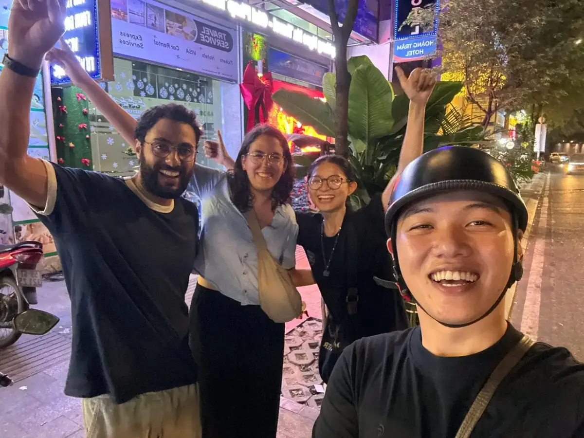 סיור אוכל רכוב על אופנוע בהו צי מין עם Saigonese Hangout - תמונה 3