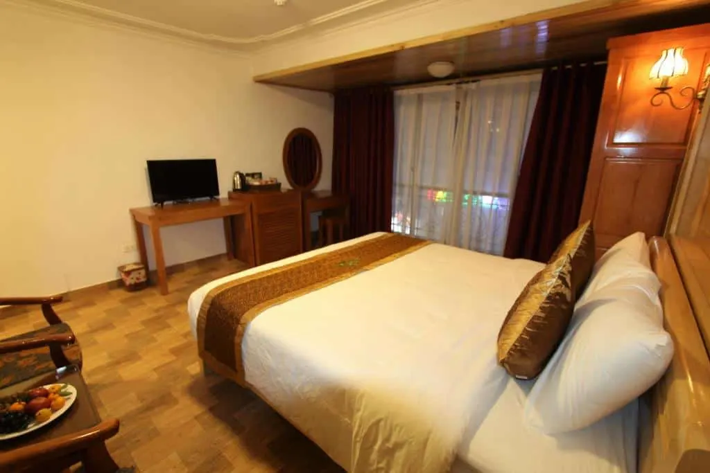 Himalaya Hostel & Room