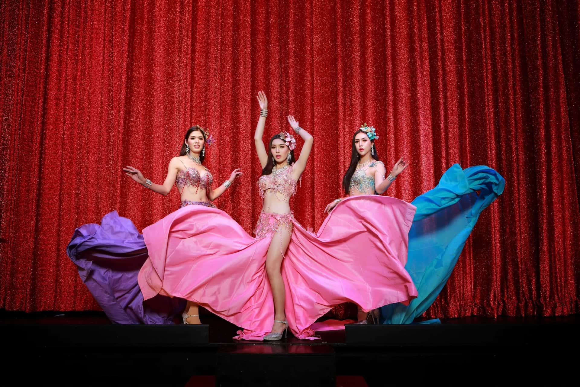 Siam Dragon Cabaret Show Chiang Mai - תמונה 4
