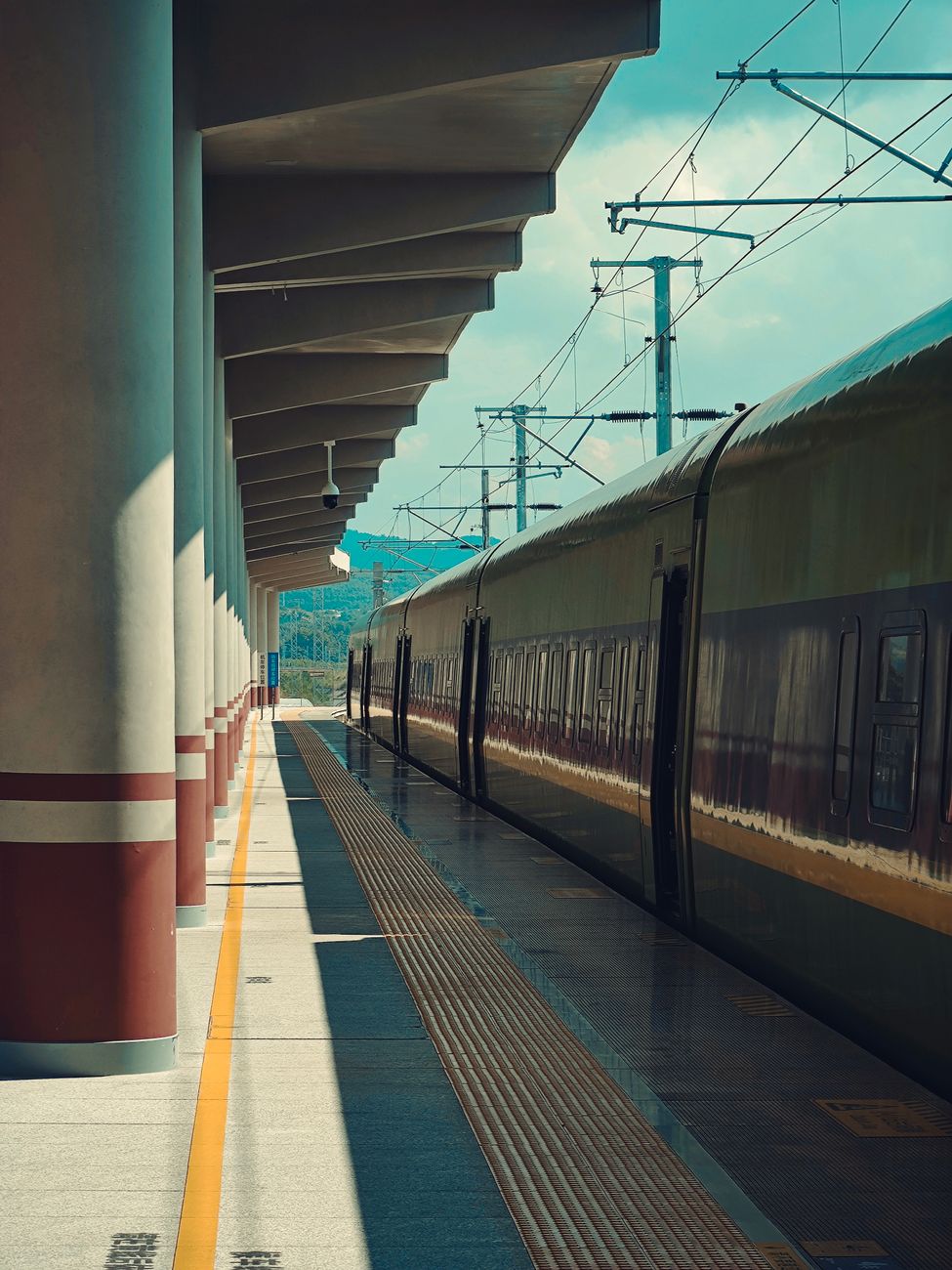 רכבת לאוס בתחנת ואנג ויאנג