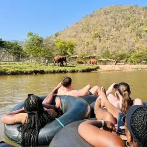 טיובינג בנהר המאה טאנג - Tubing Chiang Mai - תמונה 3