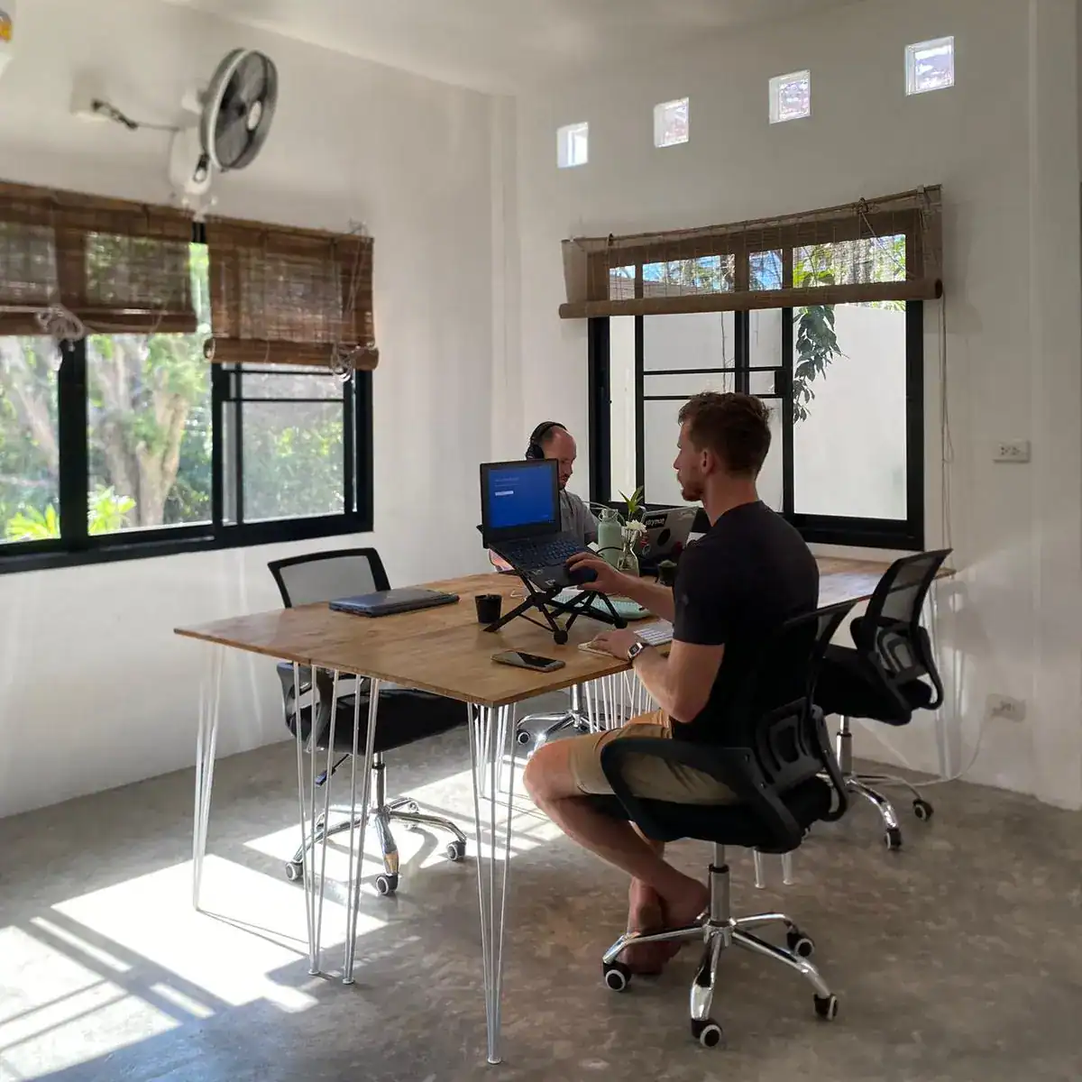 Blacktip Workspace – אמבטיית קרח וסאונה - תמונה 1