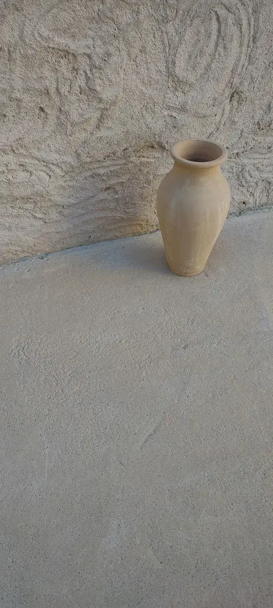 סדנת קדרות מול הים – Beachfront Pottery Krabi - תמונה 2