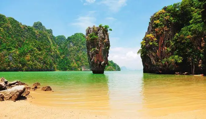 טיול לאי ג'יימס בונד מקראבי (James Bond Island)
