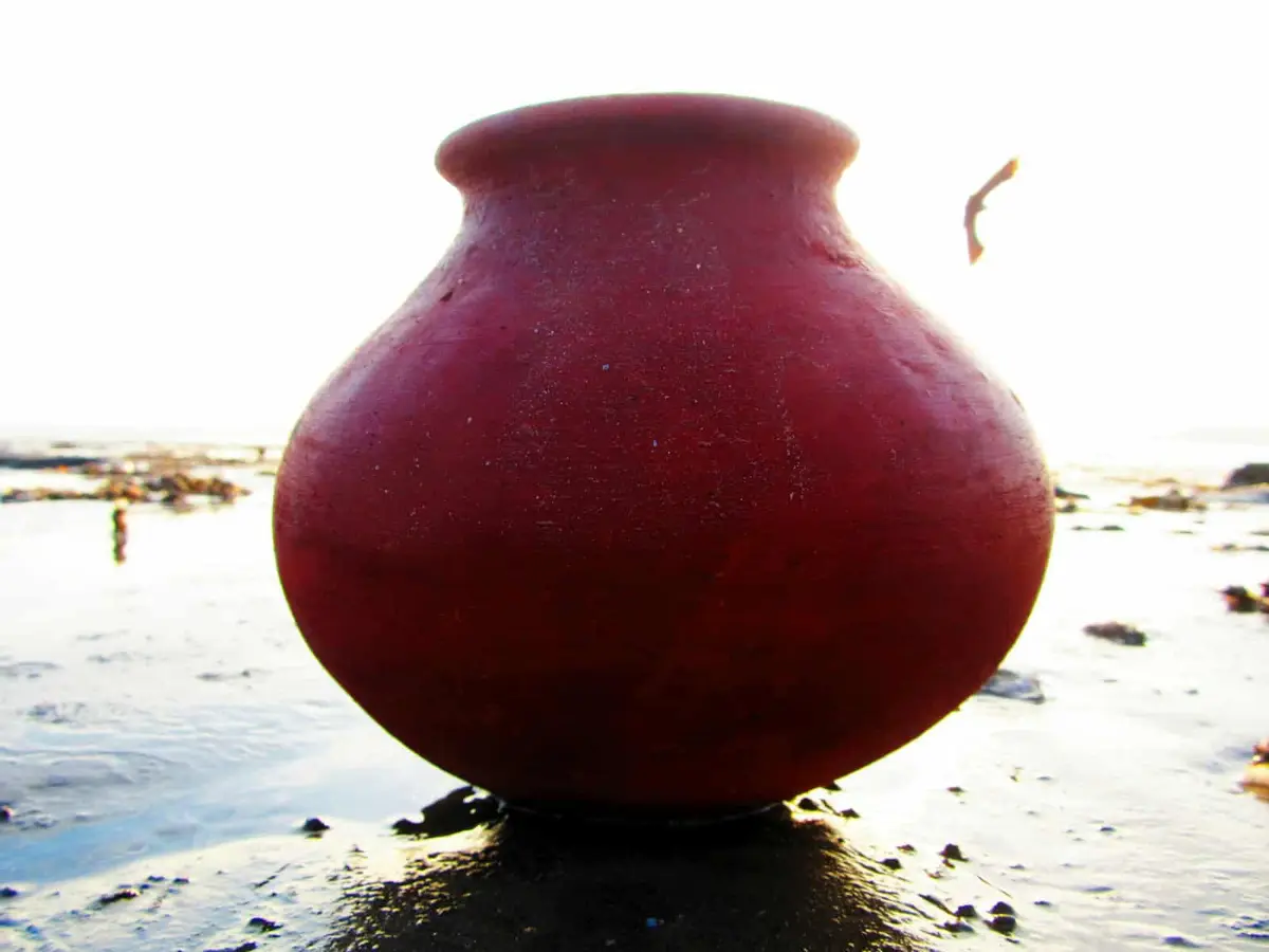 סדנת קדרות מול הים – Beachfront Pottery Krabi - תמונה 1