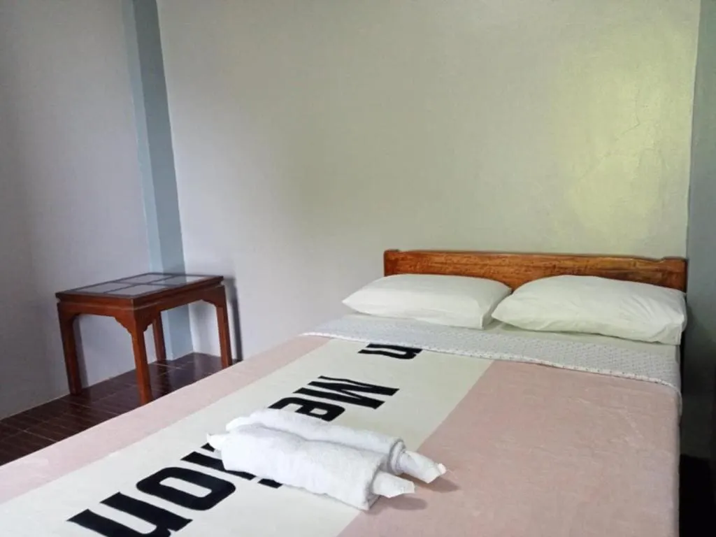 Banaue pink hostel
