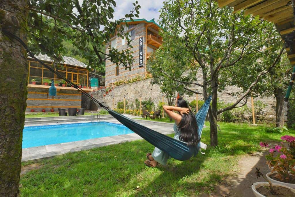 Shirar resort and spa ריזורטים במנאלי איסטקארד