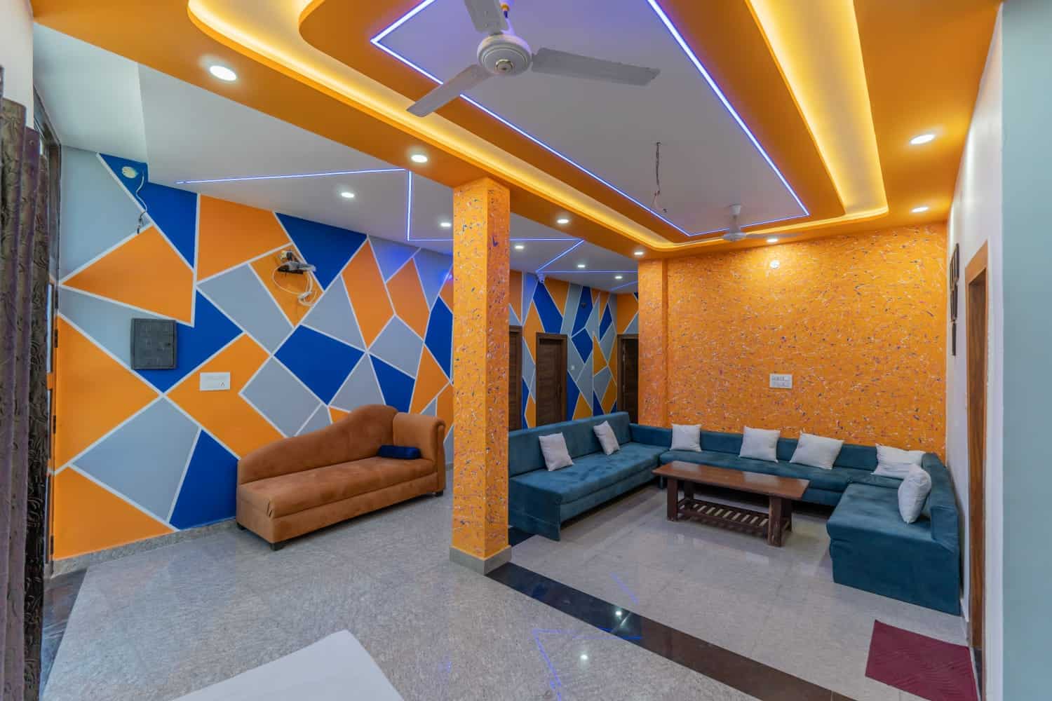 Big Brother Hostel הוסטלים באגרה איסטקארד