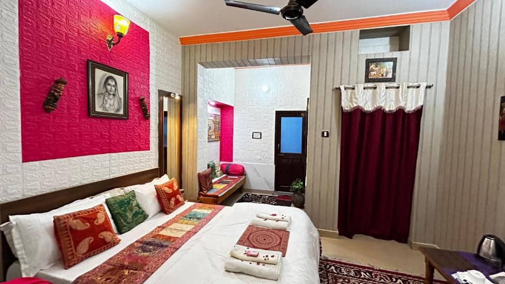 Hotel casa del sol הוסטלים בהודו איסטקארד