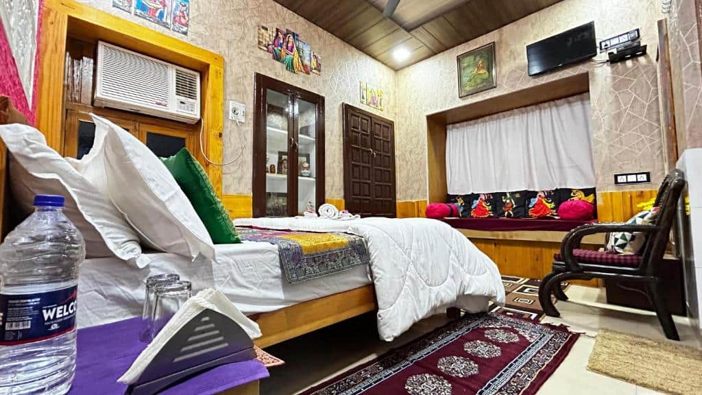 Hotel casa del sol הוסטלים בהודו איסטקארד