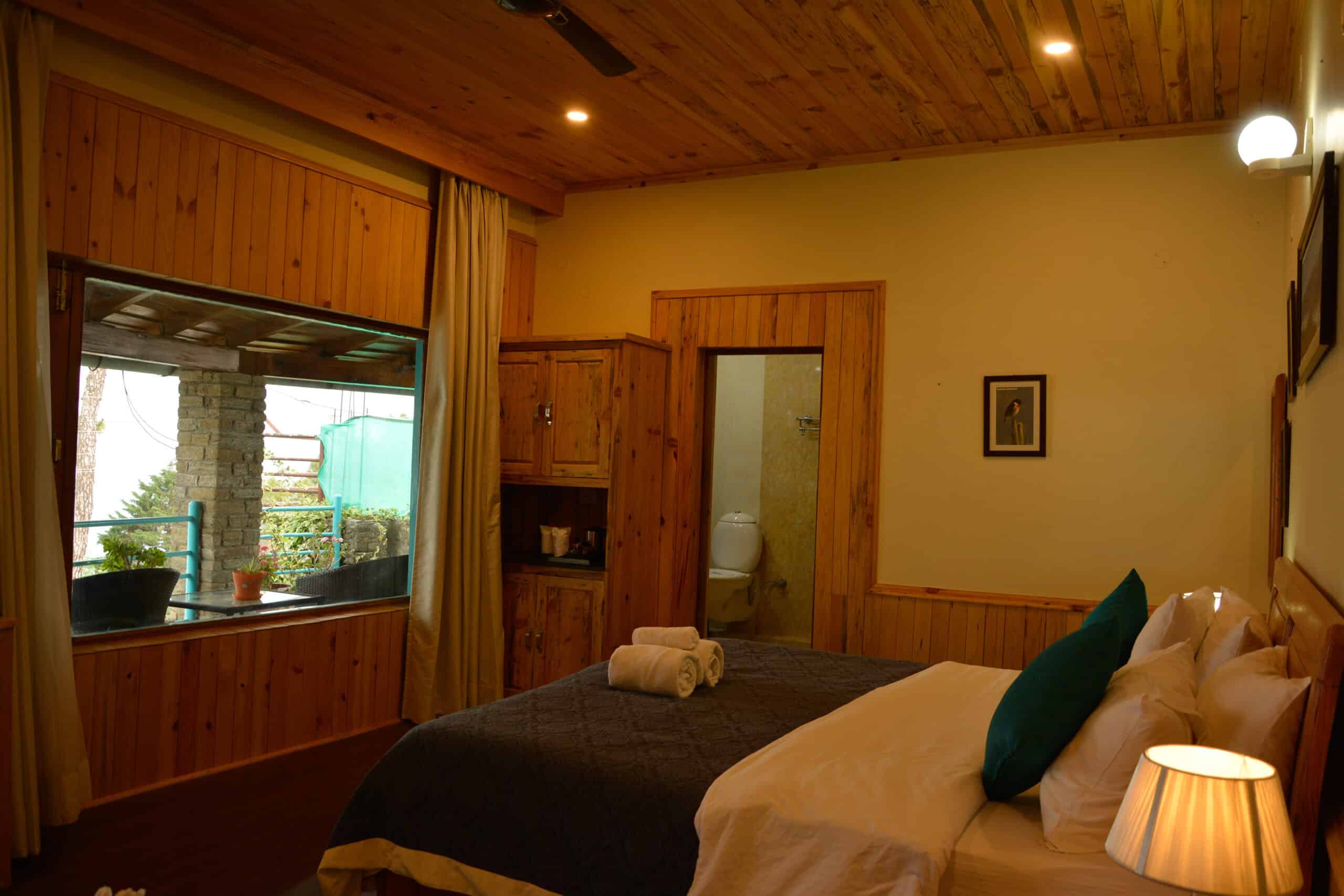 Mohans binsar retreat הוסטלים בהודו איסטקארד