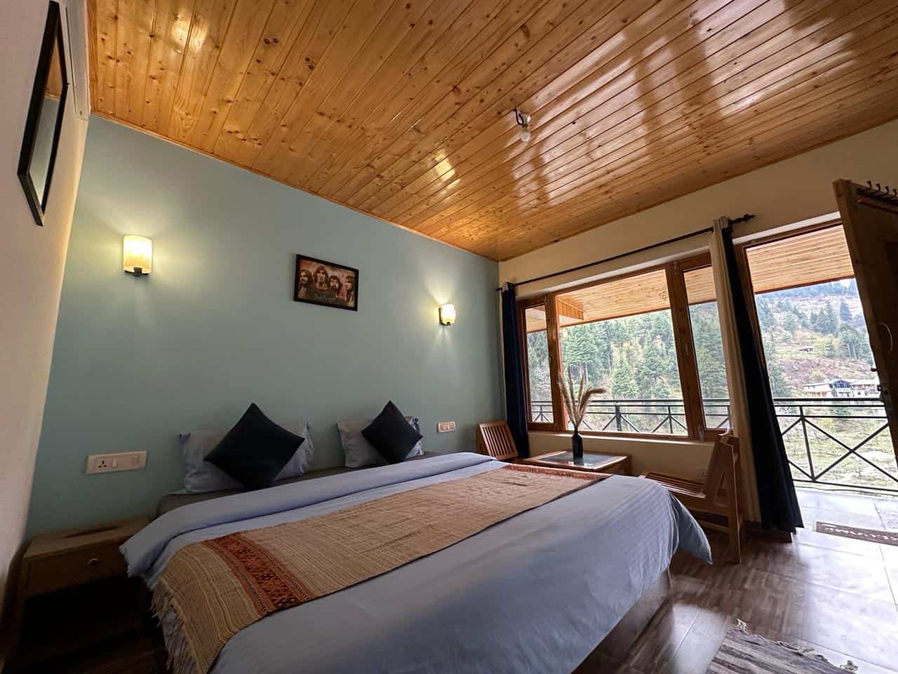 Auberge by Doghari הוסטלים בנאלי, הודו איסטקארד