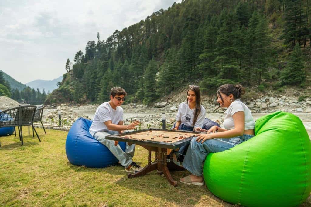The Social Stays Kasol הוסטלים שווים בקסאול, הודו איסטקארד