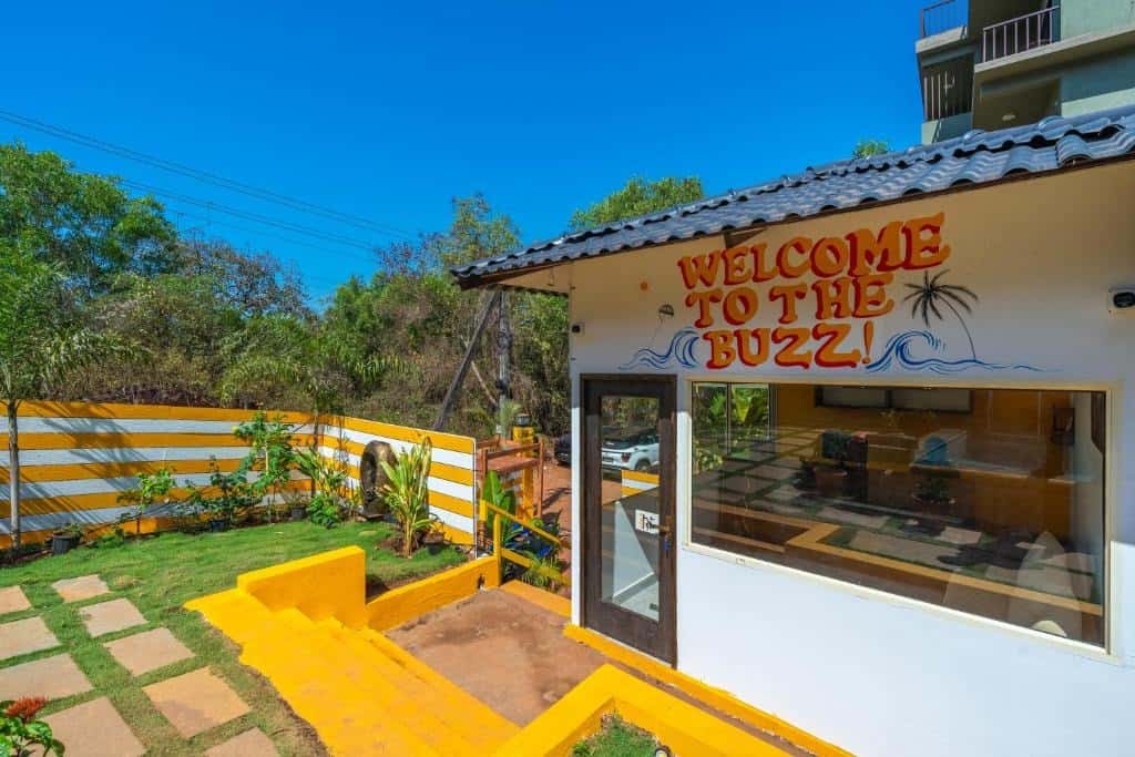 The Social Stays Goa Morjim הוסטלים שווים בגואה,הודו איסטקארד.