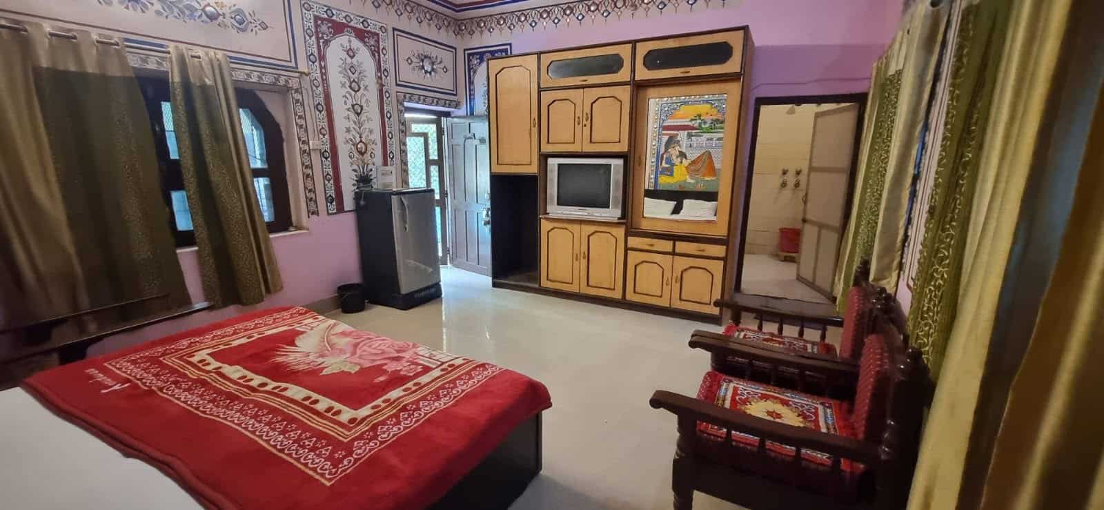 Hotel Oasis הוסטל לישראלים בפושקר, הודו איסטקארד