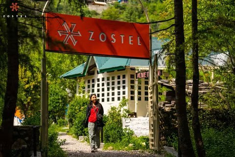Zostel kasol הוסטלים בקסאול, הודו איסטקארד