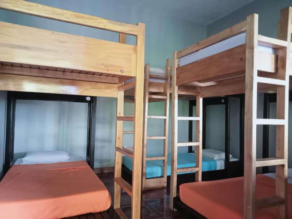 Banaue pink hostel הוסטלים שווים בבנוואי, פיליפנים איסטקארד.